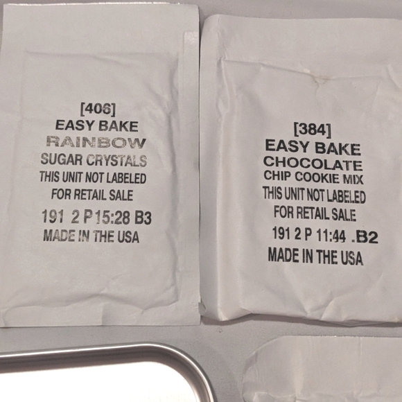 Purple Easy Bake Ultimate Oven Mixes - Picture 4 of 7